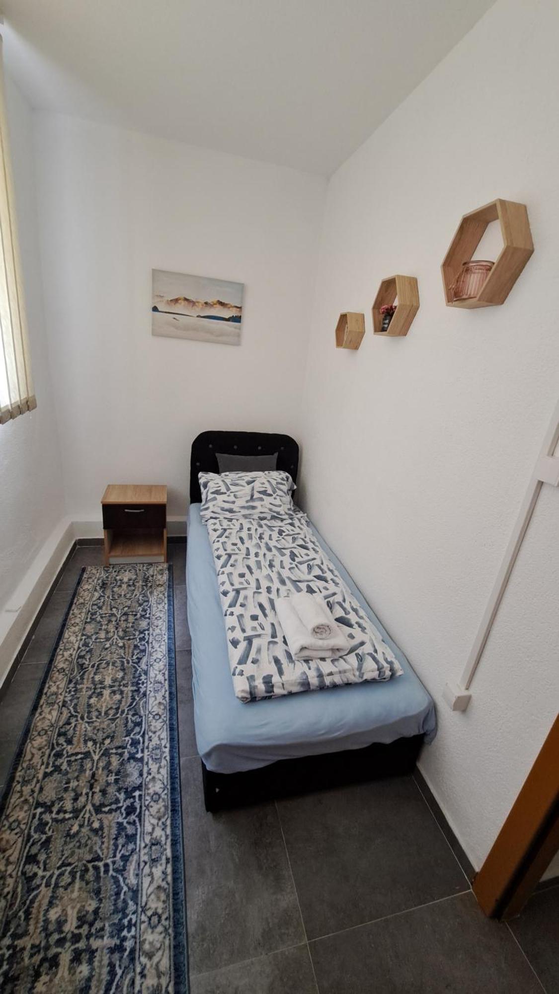 Elita Prenociste Apartment Bihac Bagian luar foto
